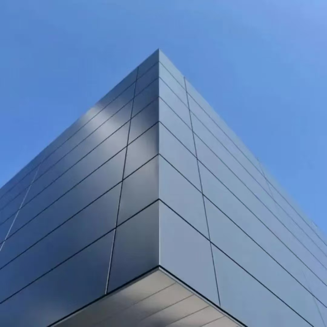 Guías profesionales de instalación y mantenimiento para paneles compuestos de aluminio (ACM) 