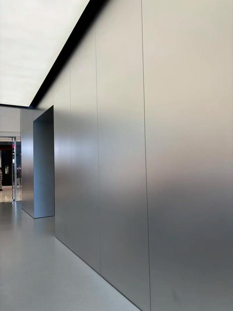 Reparación de Arañazos y Abolladuras en Paneles Compuestos de Aluminio (ACP): Consejos Profesionales