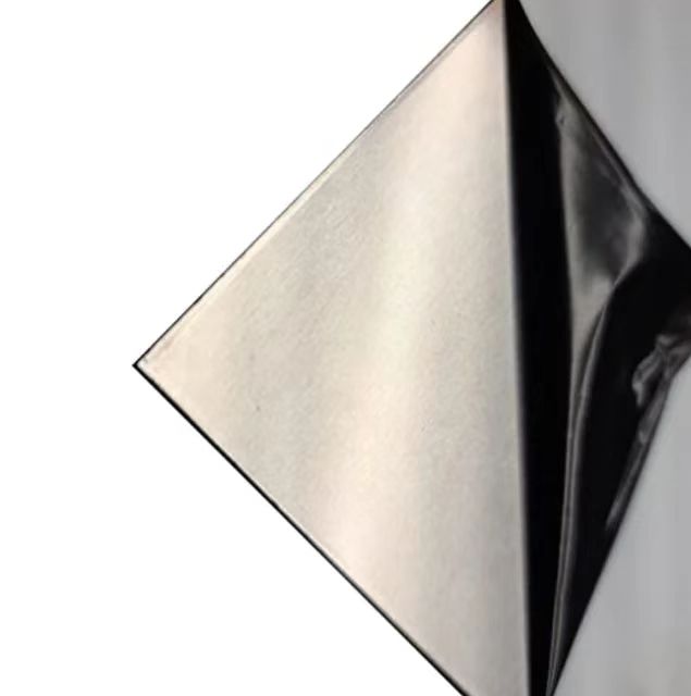 Factores principales a considerar al importar paneles compuestos de aluminio