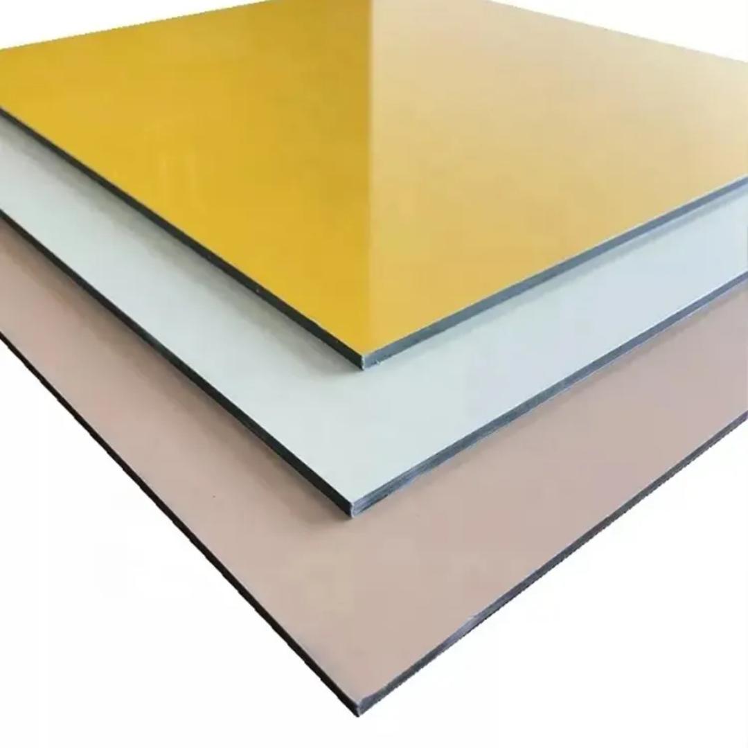 La Economía del Panel Compuesto de Aluminio (ACM)