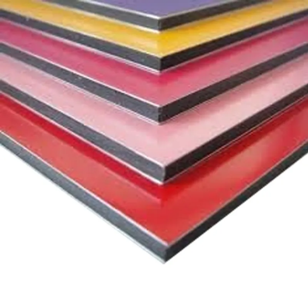 El regreso del metal cepillado: Por qué el ACP con aspecto anodizado está de moda El regreso del metal cepillado: Por qué el ACP con aspecto anodizado está de moda