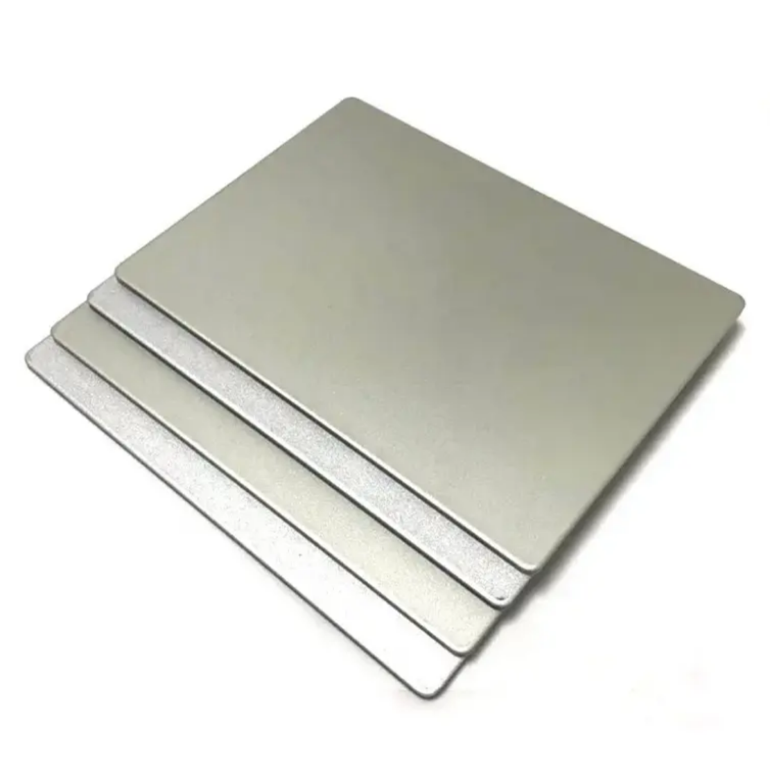 Uso de paneles compuestos de aluminio (ACP) en la renovación de una sala de conciertos