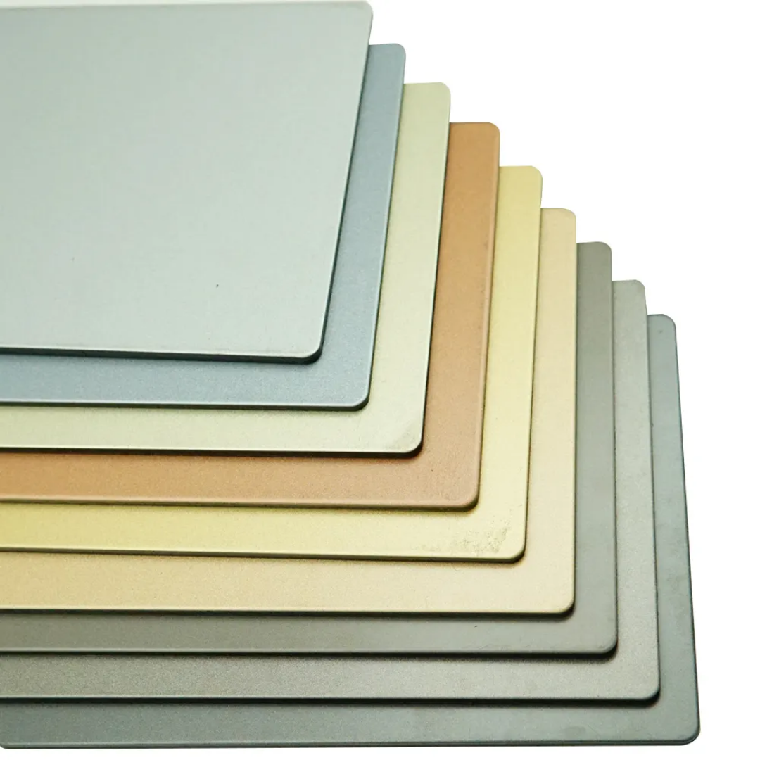Qué espera un comprador B2B de una visita a una fábrica de paneles compuestos de aluminio